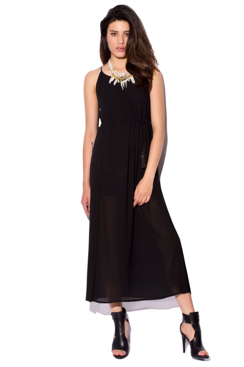 vestido negro largo de tirante